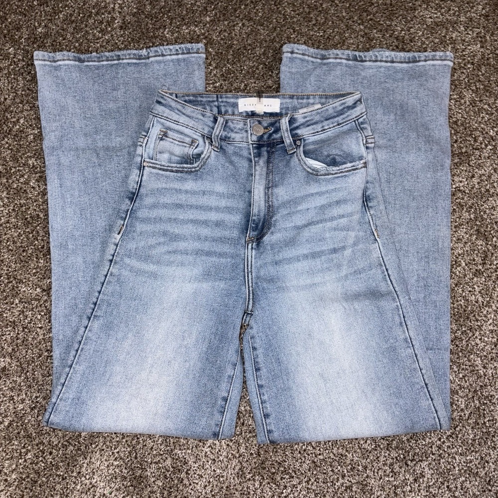 RISEN Women's Light Wash Flared Jeans Blue Stretch Mid Rise RDP5120